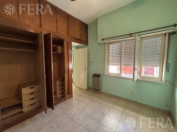 Venta de Casa para Dos Familias en Quilmes Oeste