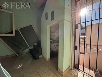 Venta de Casa para Dos Familias en Quilmes Oeste