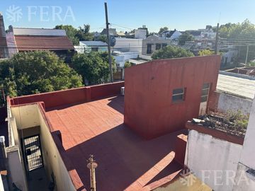 Venta de Casa para Dos Familias en Quilmes Oeste