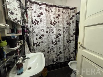 Venta de Casa para Dos Familias en Quilmes Oeste