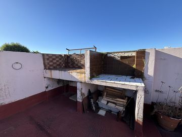 Venta de Casa para Dos Familias en Quilmes Oeste