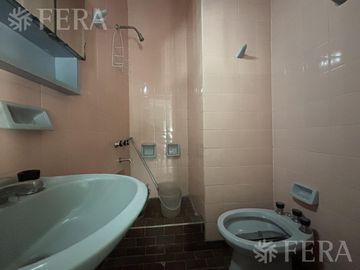 Venta de Casa para Dos Familias en Quilmes Oeste