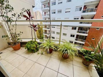 Venta - Departamento 4 Ambientes con Dependencia, 2 Cocheras, 3 Bauleras - Ramos Mejía Centro