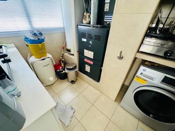 Venta - Departamento 4 Ambientes con Dependencia, 2 Cocheras, 3 Bauleras - Ramos Mejía Centro