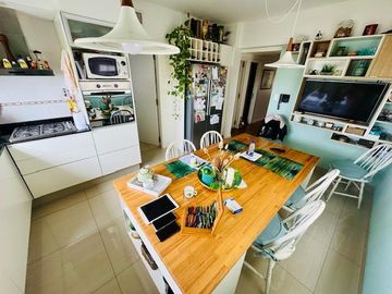Venta - Departamento 4 Ambientes con Dependencia, 2 Cocheras, 3 Bauleras - Ramos Mejía Centro