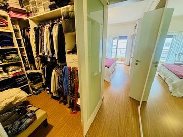 Venta - Departamento 4 Ambientes con Dependencia, 2 Cocheras, 3 Bauleras - Ramos Mejía Centro