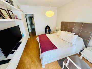 Venta - Departamento 4 Ambientes con Dependencia, 2 Cocheras, 3 Bauleras - Ramos Mejía Centro