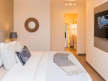 ¡SE VENDE EXCLUSIVO DPTO. DE 2 DOMRITORIOS EN SAN ISIDRO!