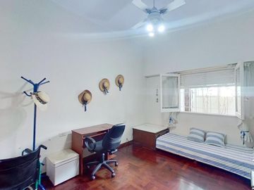 Departamento de 2 Dormitorios en Planta Alta - 93 M2 - Zona Facultades