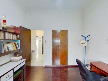 Departamento de 2 Dormitorios en Planta Alta - 93 M2 - Zona Facultades