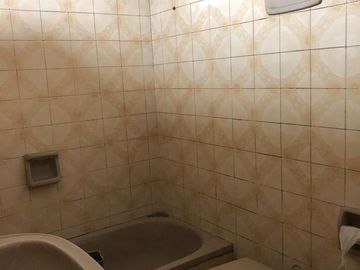 PH en venta - 3 Dormitorios 1 Baño - Barracas
