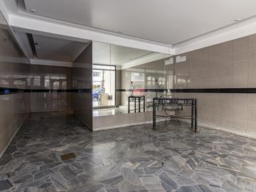 Emilio Mitre al 0 Departamento 2 Ambientes con Balcón