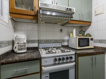 Emilio Mitre al 0 Departamento 2 Ambientes con Balcón