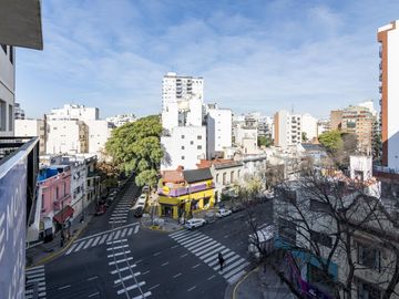 Emilio Mitre al 0 Departamento 2 Ambientes con Balcón