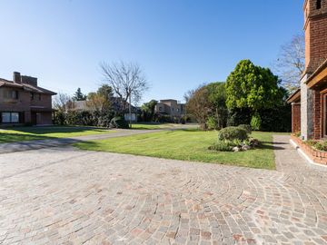 Venta Casa en  Club de Campo La Martona