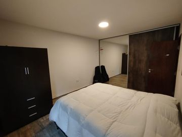 Casa en  venta en La Morada , patio, pileta y quincho ,  apta hipotecario