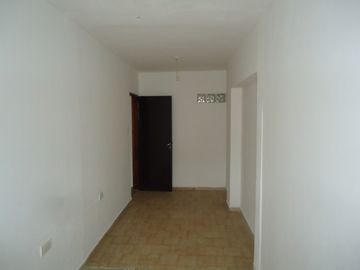 BÂ° AMEGHINO SUR, DEPARTAMENTO PLANTA BAJA, LINDA ZONA.-