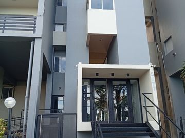 **DEPARTAMENTO EN ALQUILER 24 MESES EN ALEM y J B JUSTO**