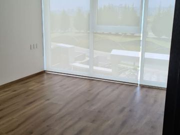 DEPARTAMENTO EN FIVE BOSQUE REAL