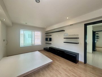 CASA EN VENTA EN NUEVA GALICIA COTO CADIZ