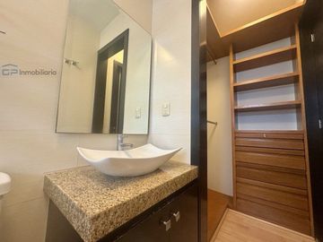 CASA EN VENTA EN NUEVA GALICIA COTO CADIZ