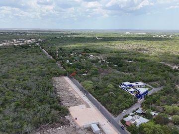 TERRENO DE OPORTUNIDAD EN VENTA UBICADO EN XCUNYA AL NORTE DE MÉRIDA.