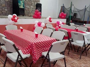EXCELENTE SALON DE USOS MULTIPLES