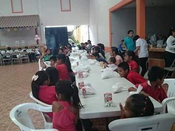 EXCELENTE SALON DE USOS MULTIPLES