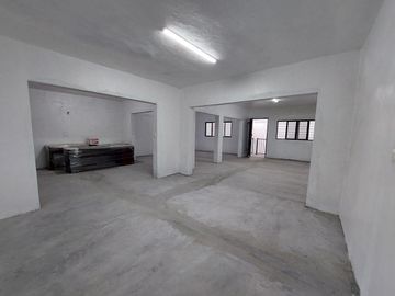 Bodega en Venta Colonia Topo Chico,  con salida a Barragan Monterrey