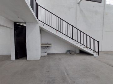 Bodega en Venta Colonia Topo Chico,  con salida a Barragan Monterrey