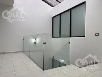 Centrica Casa en Venta con Dos Recamaras en Planta Baja