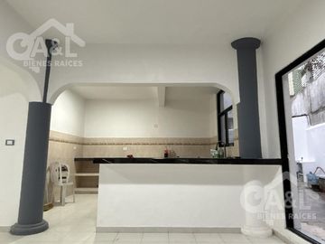 Centrica Casa en Venta con Dos Recamaras en Planta Baja