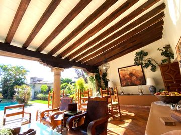 Venta Casa ideal para Hotel Boutique, Oficinas...Tlaltenango, Cuernavaca Morelos