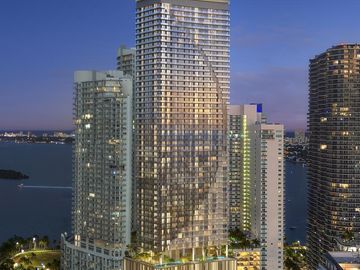 DEPARTAMENTO EN VENTA EN MIAMI 1 HABITACIÓN CON BAR, JACUZZI, ALBERCA