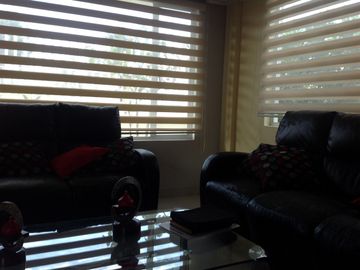 Venta amplia Casa de 5 dormitorios Urbanización UTE sector Calderón