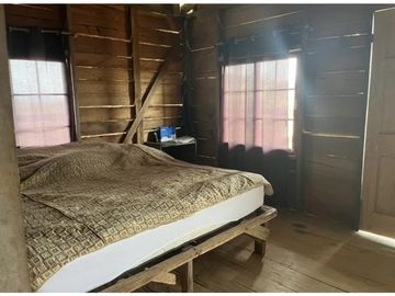 FINCA CON CASA DE 2 PISO / CAPIRA / 38 HECTAREA / RIO Y OJO DE AGUA