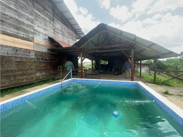 FINCA CON CASA DE 2 PISO / CAPIRA / 38 HECTAREA / RIO Y OJO DE AGUA