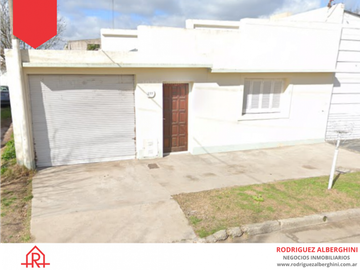 Casa en venta (Calle 16 e/3 y 5)