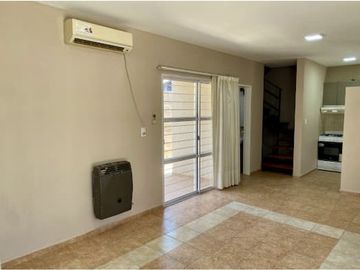 VENTA DUPLEX 2 DORMITORIOS C/COCHERA B MIGUEL MUÑOZ CARLOS PAZ