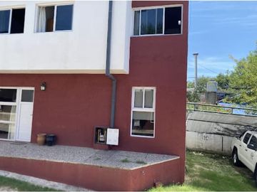 VENTA DUPLEX 2 DORMITORIOS C/COCHERA B MIGUEL MUÑOZ CARLOS PAZ