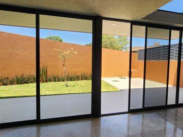 Casa en Venta en Club de Golf Altozano