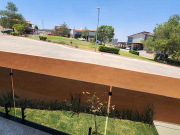 Casa en Venta en Club de Golf Altozano