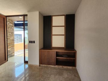Casa en Venta en Club de Golf Altozano
