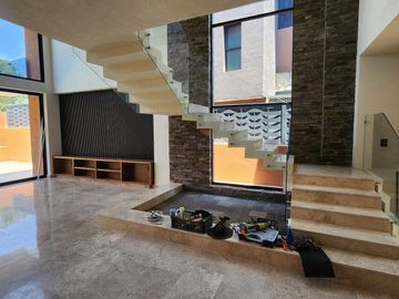 Casa en Venta en Club de Golf Altozano