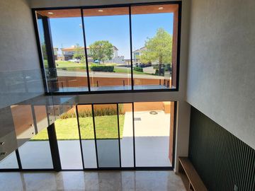 Casa en Venta en Club de Golf Altozano