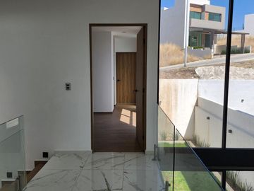 Casa en Venta en Loma alta Tres Marías Fracc privado
