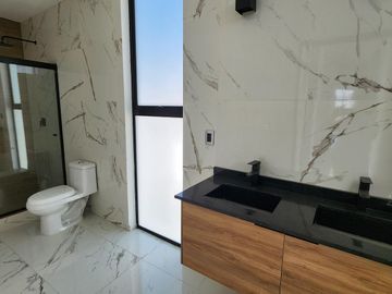 Casa en Venta en Loma alta Tres Marías Fracc privado