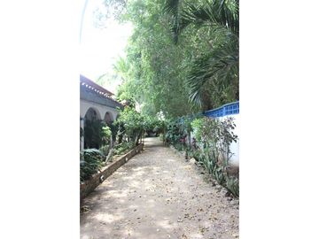 VENDEMOS CASA FINCA EN TURBACO