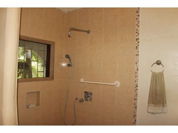 VENDEMOS CASA FINCA EN TURBACO