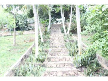 VENDEMOS CASA FINCA EN TURBACO